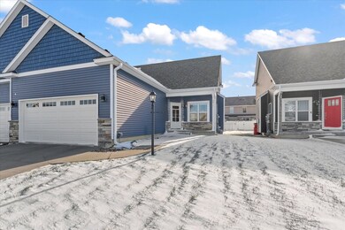 3411 Boulder Ridge Dr, Champaign, IL 61822 - photo 2