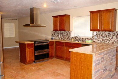 gourmet kitchen