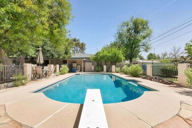 Diving Pool