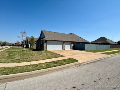 10427 S 229th East Ave, Broken Arrow, OK 74014 - photo 4