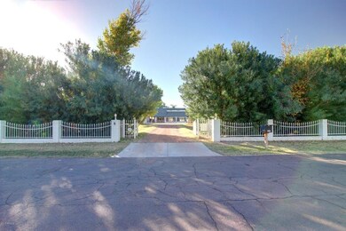Gated Driveway
