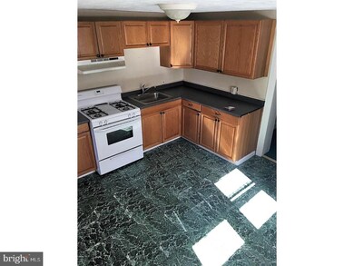 22 4th St unit 2ND FL, Chester, PA 19015 - photo 2