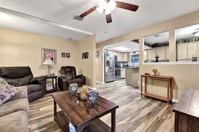 943 Crestbrook Dr, Houston, TX 77038 - photo 2