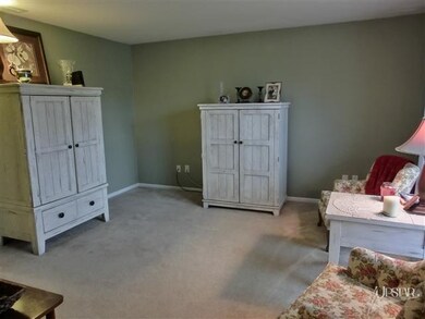 Living room, painted woodwork; Spanish lace ceilin