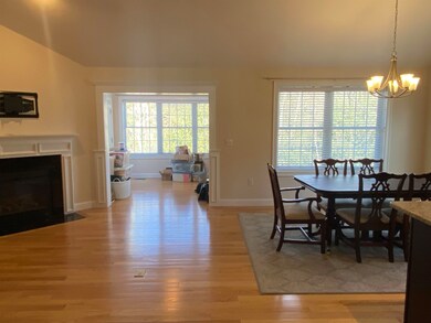 119 Brody Ln, Hudson, NH 03051 - photo 4