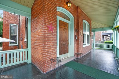 831 Walnut St, Columbia, PA 17512 - photo 5