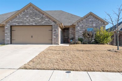 521 Landry Ct, Granbury, TX 76049 - photo 4