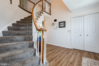 802 Richardson Dr, Harwood, MD 20776 - photo 4