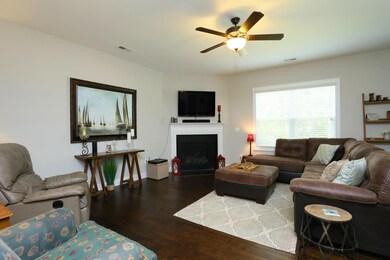 198 Sandy Springs Rd, Aberdeen, NC 28315 - photo 7