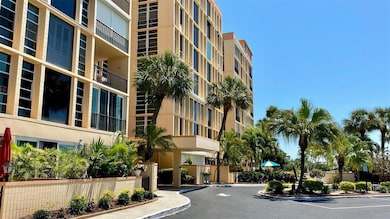 The Ambassador unit 202, South Pasadena, FL 33707 - photo 7