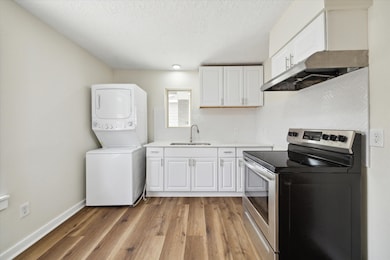 2802 Hardy St unit C, Houston, TX 77009 - photo 3