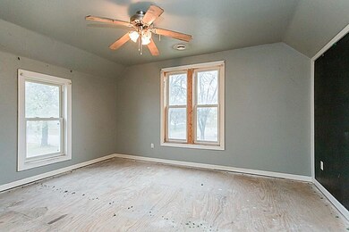 409 F Ave NW, Cedar Rapids, IA 52405 - photo 7