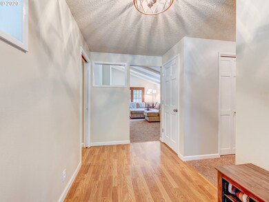 Entrance/Foyer