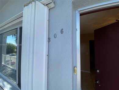 6289 Lear Dr unit 306, Lake Worth, FL 33462 - photo 2