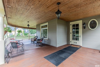 304 Locust St, Mineral, IL 61344 - photo 7