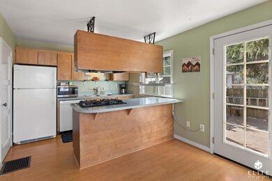 1142 H St, Anchorage, AK 99501 - photo 2