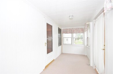 2434 Lyon St, Des Moines, IA 50317 - photo 3