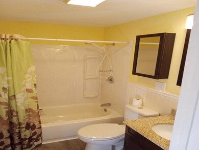 5 Belknap Terrace unit 5H, Hudson, NH 03051 - photo 3