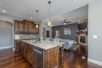 643 N Maplewood Hills Rd, Nixa, MO 65714 - photo 7