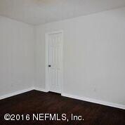 8201 Dandy Ave, Jacksonville, FL 32211 - photo 4