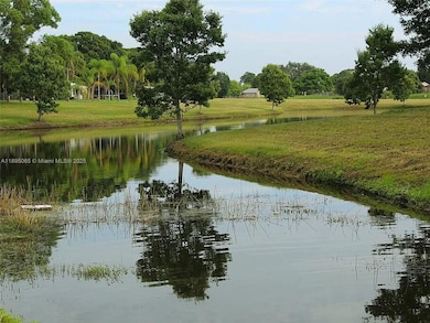 3311 SW Ensley Ct, Port Saint Lucie, FL 34953 - photo 4