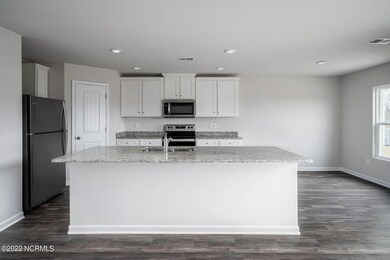 551 Poppleton Dr, Hampstead, NC 28443 - photo 3