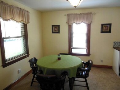 518 Roslyn Ave, Erie, PA 16505 - photo 5