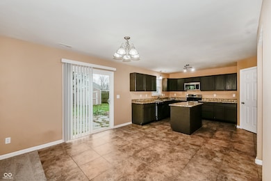 8144 Wood Hollow Ln, Indianapolis, IN 46239 - photo 5