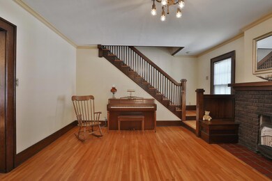Beautiful Hardwood Floors!