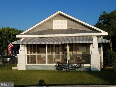 600 Potomac River Ave, Colonial Beach, VA 22443 - photo 2