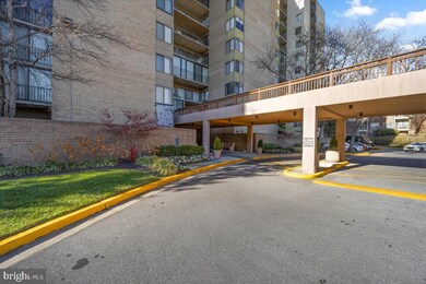 Racquet Club Condominium unit 817, Hyattsville, MD 20783 - photo 5