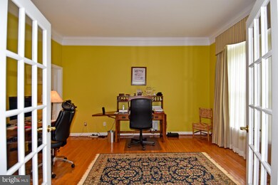 7203 White House Dr, Springfield, VA 22153 - photo 7