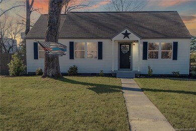 2129 Lee St, West Point, VA 23181 - photo 2