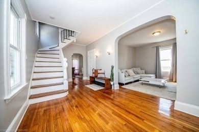 114 Chancery St, New Bedford, MA 02740 - photo 2