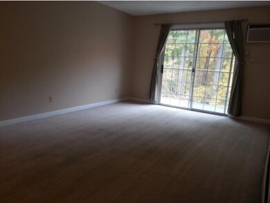 379 Huse Rd unit 27, Manchester, NH 03103 - photo 5
