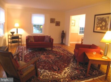 4004 Cool Brooke Way, Alexandria, VA 22306 - photo 5