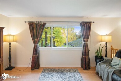 06-Living Room_ELI00872