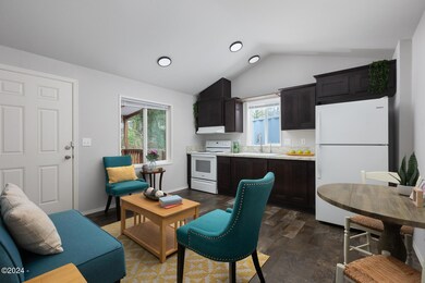 402NCharmwood-03