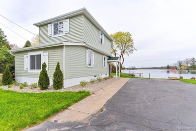 Great lake view even from the driveway!