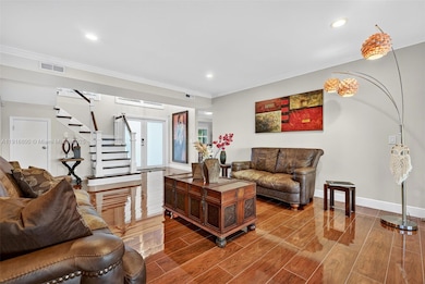 20230 NW 7th St, Pembroke Pines, FL 33029 - photo 5