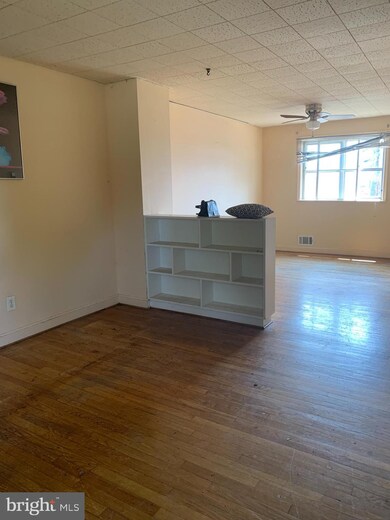 1267 Deanwood Rd, Parkville, MD 21234 - photo 2