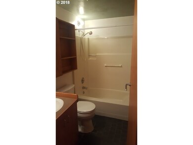 134 High St unit 4, Eugene, OR 97401 - photo 6