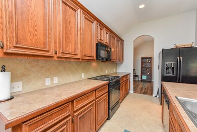 31885 Forest Oak Ln, Conroe, TX 77385 - photo 6
