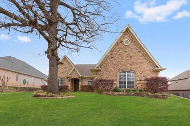 1008 Carousel Dr, Bedford, TX 76021 - photo 3