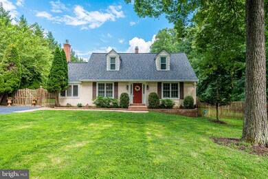 1007 Evonshire Ln, Great Falls, VA 22066 - photo 2