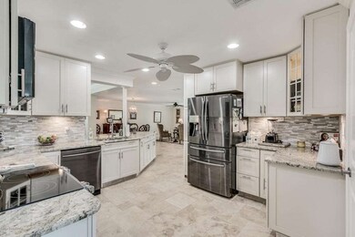INCREDIBLE KITCHEN