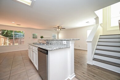 250 N Walden Elms Cir, Spring, TX 77382 - photo 5