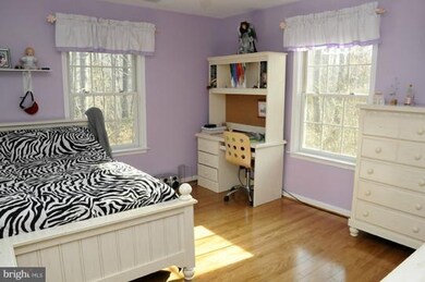 1431 Gilbert Rd, Arnold, MD 21012 - photo 4