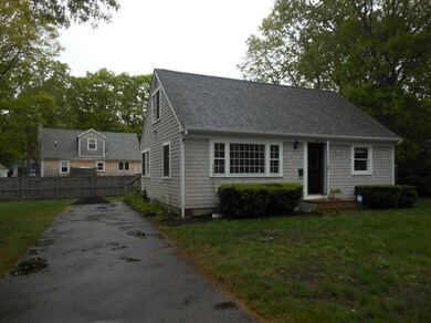 20 Randolph St, Teaticket, MA 02536 - photo 4
