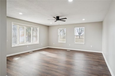 700 SW 800th Rd, Chilhowee, MO 64733 - photo 5